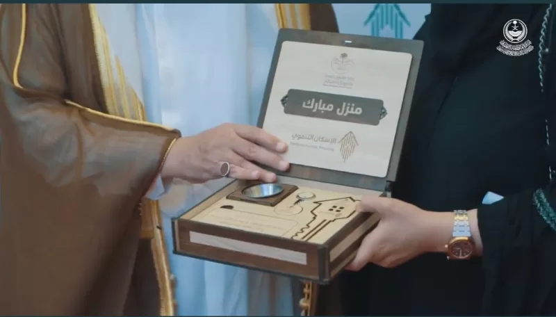 الزاد الخيري يسهم في تسكين (28) أسرة ضمن برنامج الأسكان التنموي